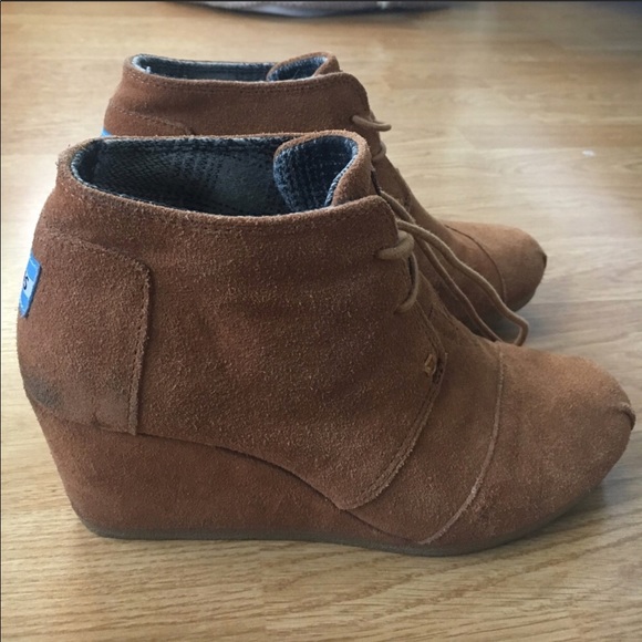 Toms Shoes - Toms wedges size 7